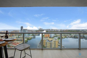 Infinite View - Balcony- Amazing Pool- Near Beach